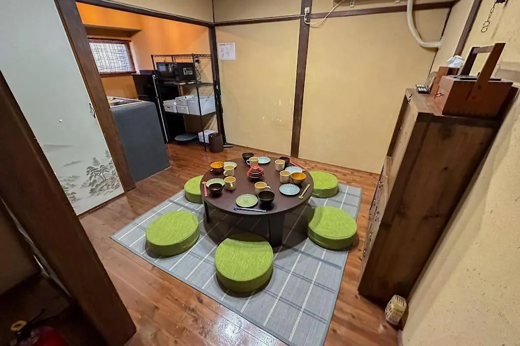 ローカルプライド朝潮橋忍者ハウスからくり忍者ハウスにステイ Villa Osaka Japan